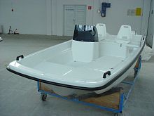 Outboard center console boat 400sport-fishingrecreationaltouring