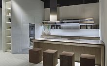 Contemporary kitchen FLYwood veneerislandhandleless