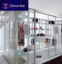 Glass walk-in closet door DA COLGANTEslidingsemi-glazeddouble-leaf
