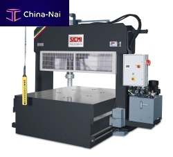 Hydraulic press PMM 300MTmotorizedstraighteningframe
