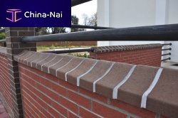 Special brick SADDLEBACK COPING : HEhollowwall-mountedred