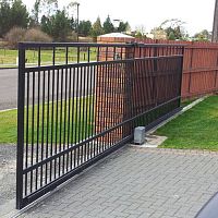 Sliding gate steelwith barshome