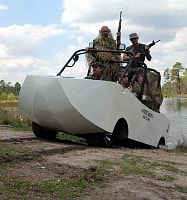 Amphibious car Hydra Gator