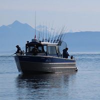 Outboard day fishing boat DEEPWATERtwin-enginewheelhousesundeck