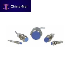 Cylindrical distance sensor IGA seriesinductiveanalog