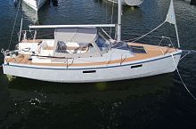 Day-sailer Diva 24 DC1-cabin4-berth