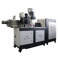 Twin-screw extruder RM-200Cfor PVCflexible