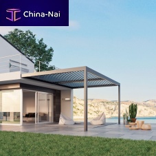 Wall-mounted pergola ALL SEASONSaluminumwith mobile slats
