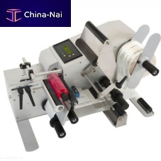 Semi-automatic labelling machine D-FPWRfor bottlesfor self-adhesive labels