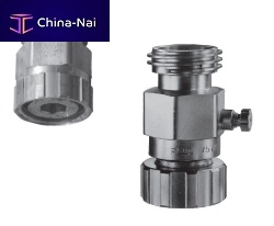 Pneumatic fitting screw-inbrass
