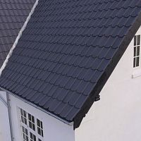 Plain roof tile RT 822largeclayanthracite