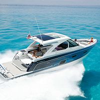 Inboard express cruiser 380 Superoutboardtriple-enginestepped hull