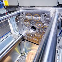 Quick mold changer