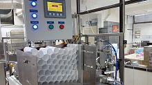 Pasty product dispensing system volumetricpistonfor the cosmetics industry